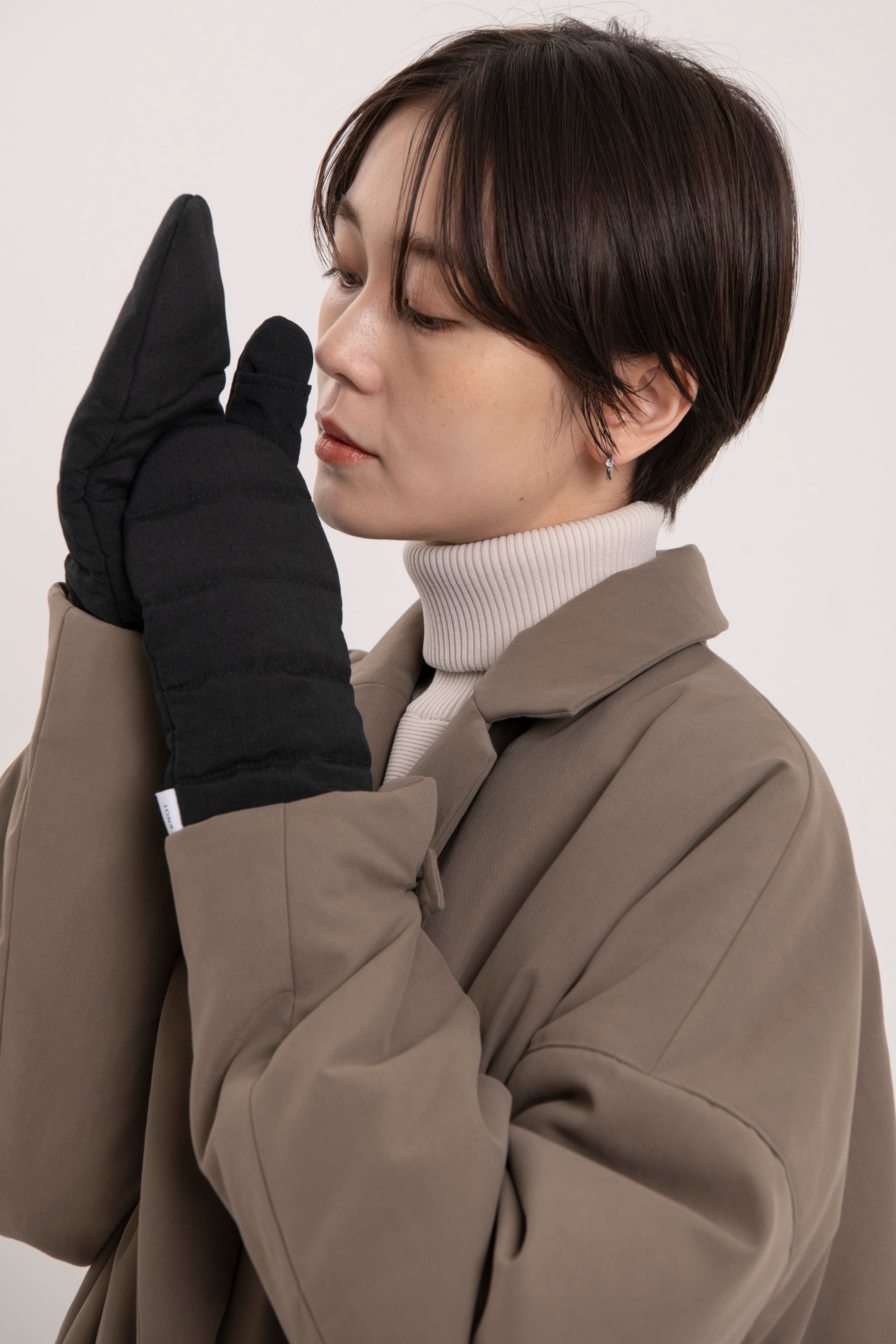 カポックバルキーミトン WOMEN black