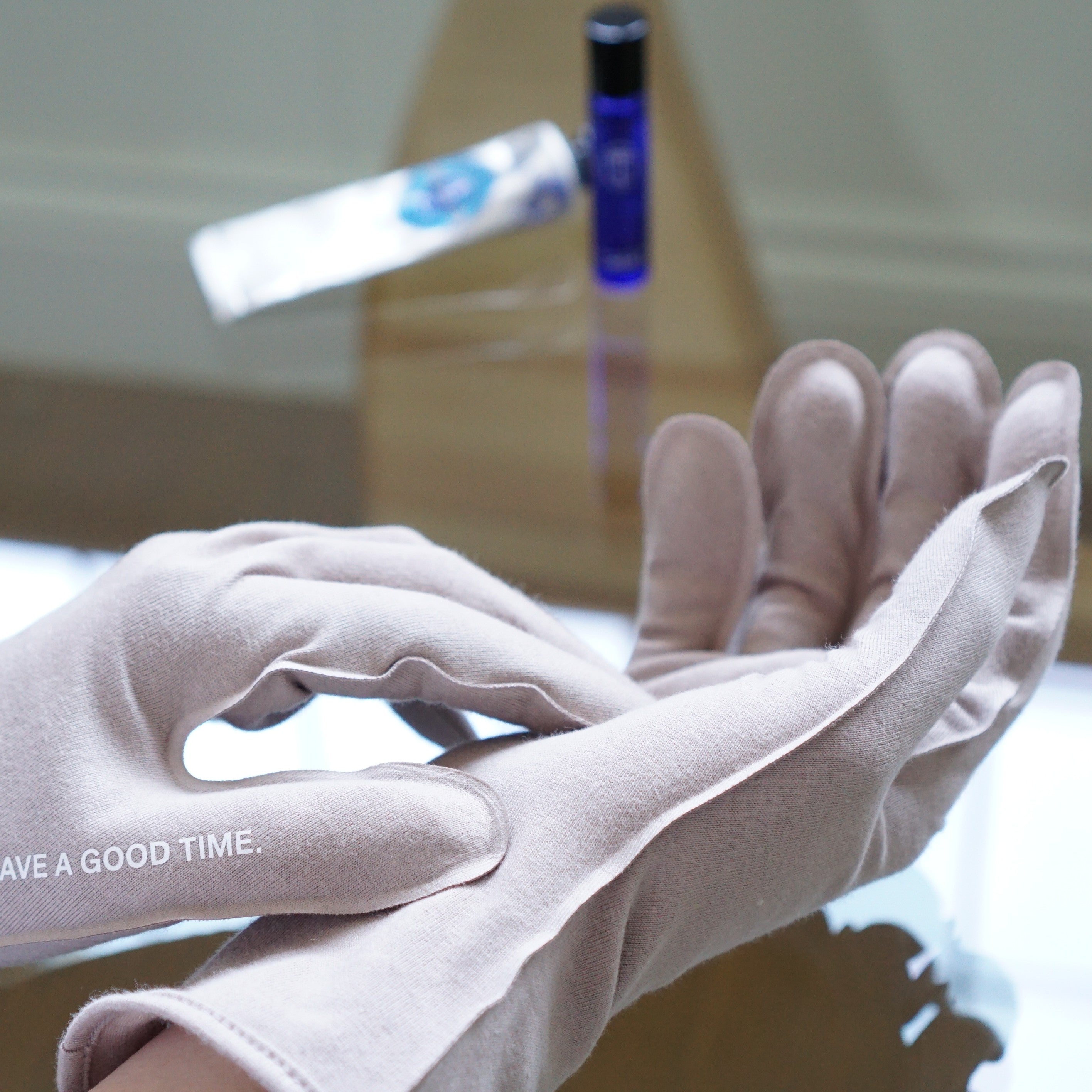oyasumi gloves lavender