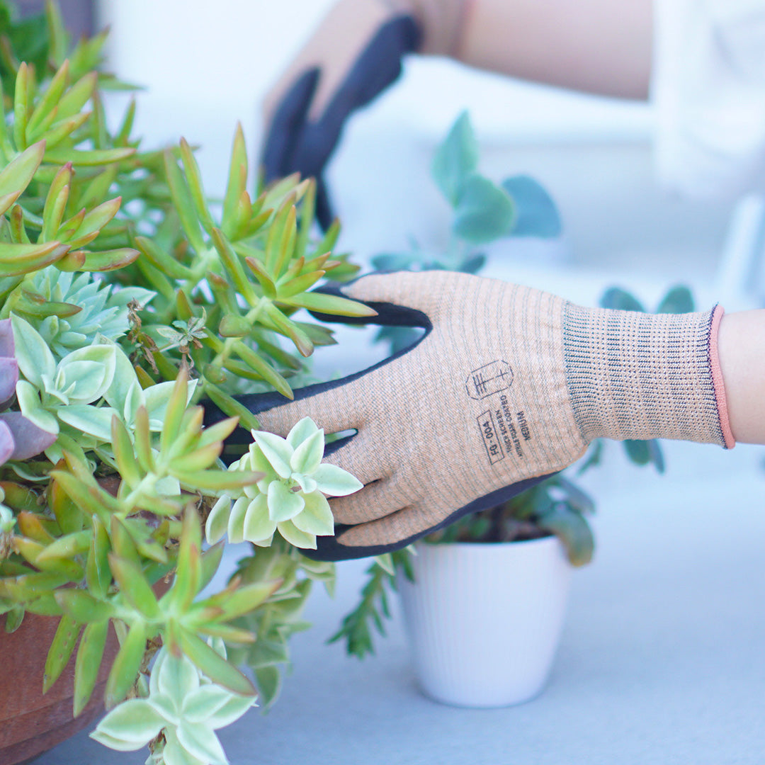 workers gloves MEDIUM camel